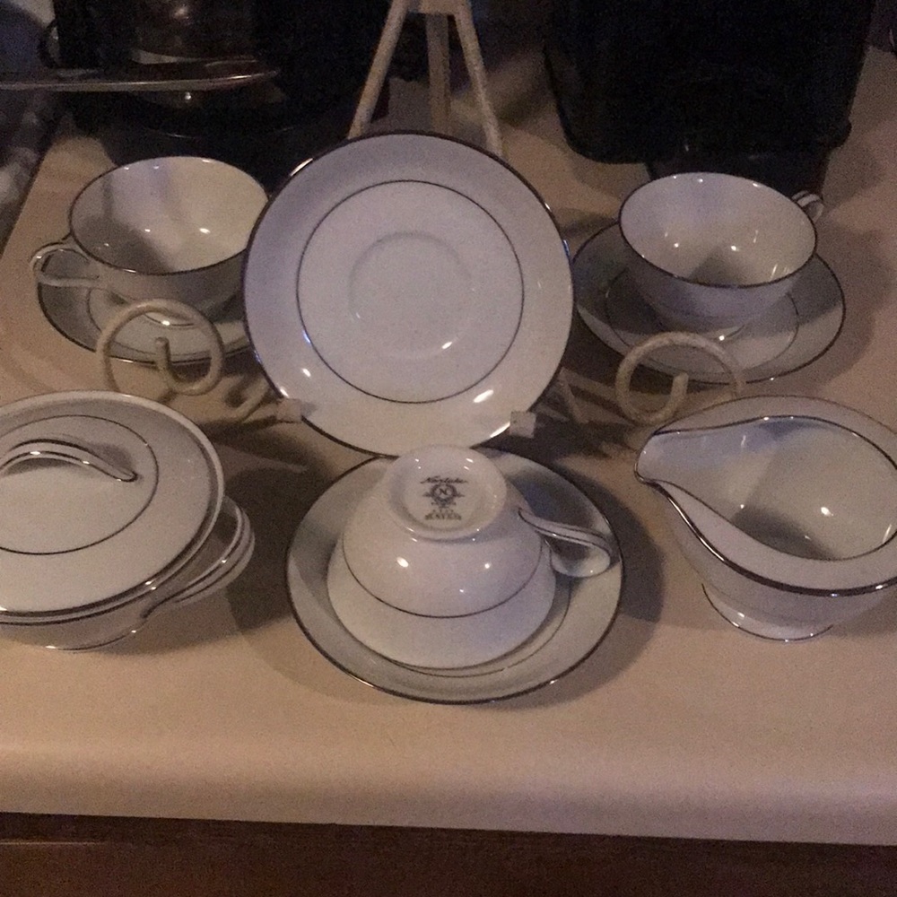 Nortake china set